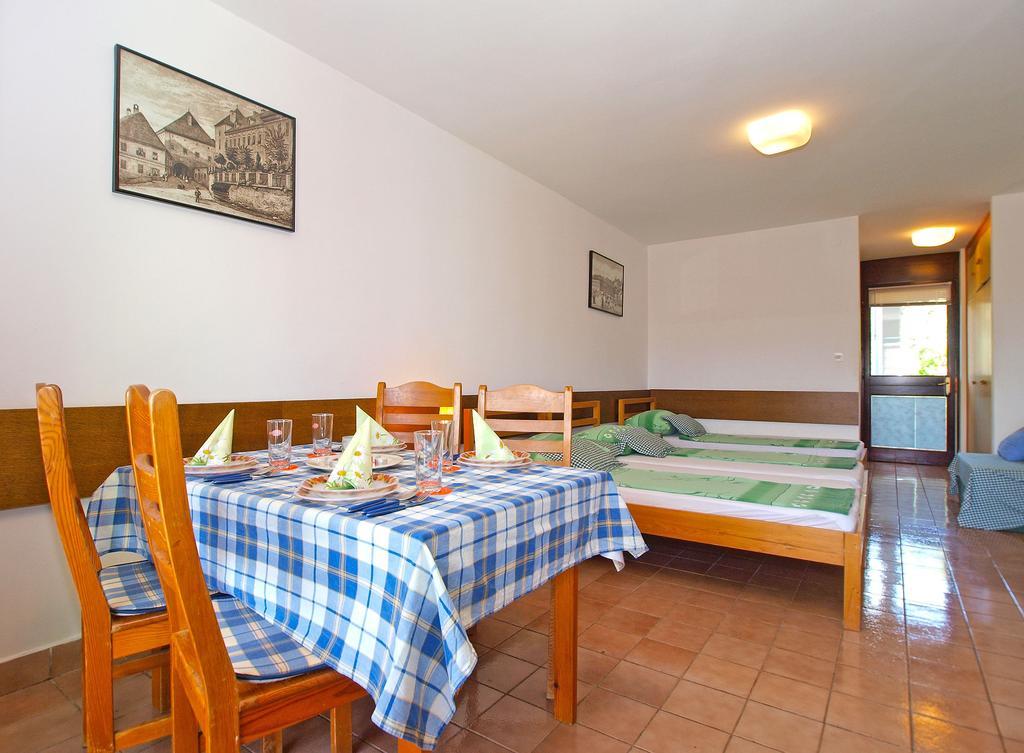 Apartment Stipe 1444 Marčana 외부 사진