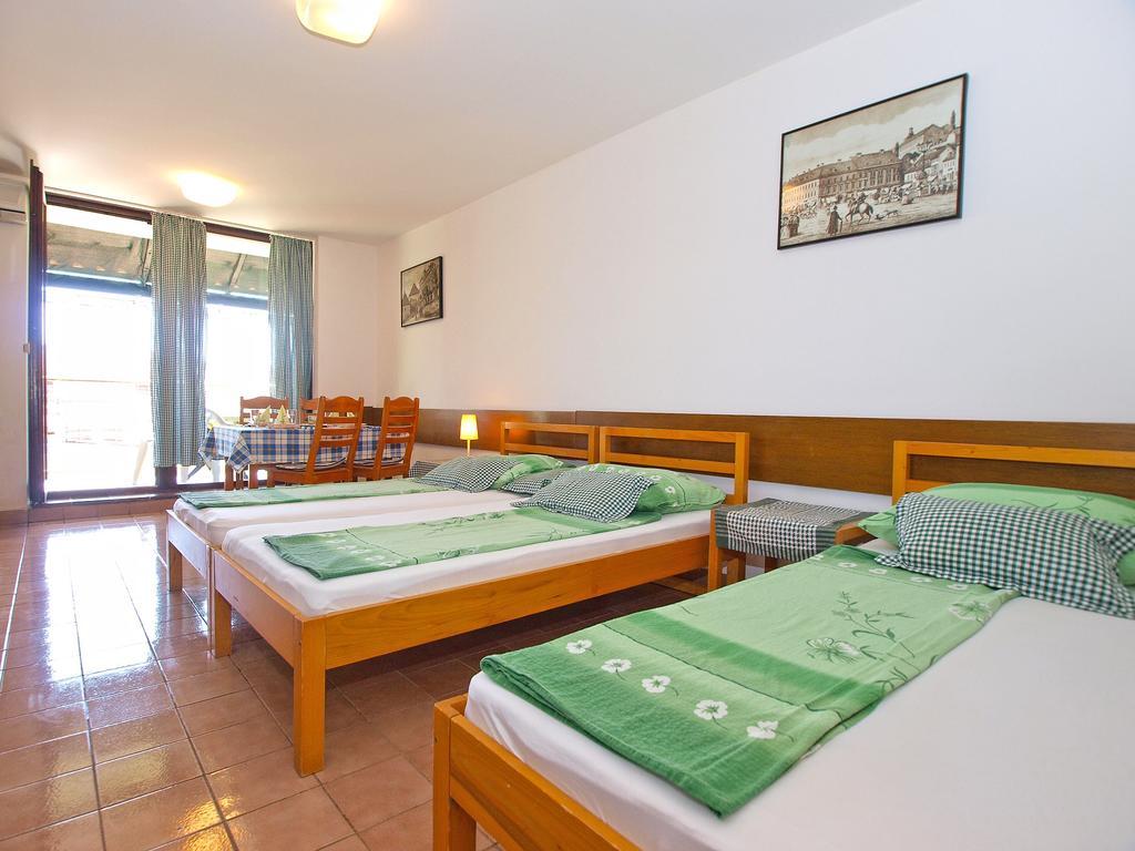 Apartment Stipe 1444 Marčana 외부 사진